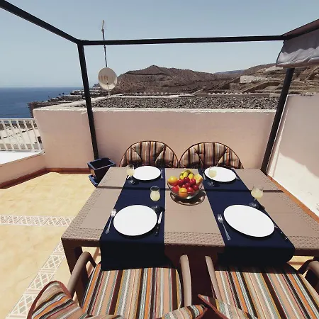 Sunset Terrace With Ocean Views Apartamento Los Caideros