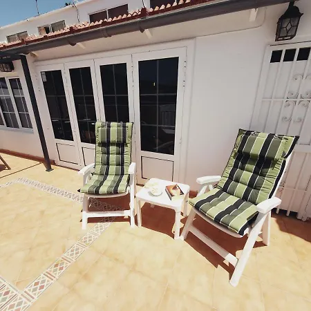 Sunset Terrace With Ocean Views דירה *