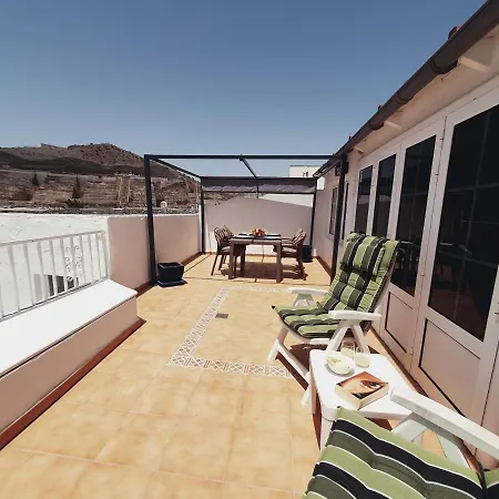 Sunset Terrace With Ocean Views *